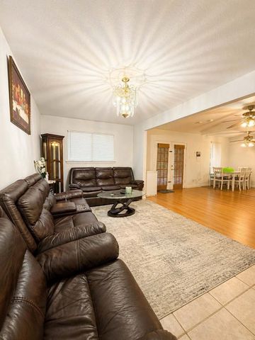 420 Price Drive, Lewisville, TX 75067