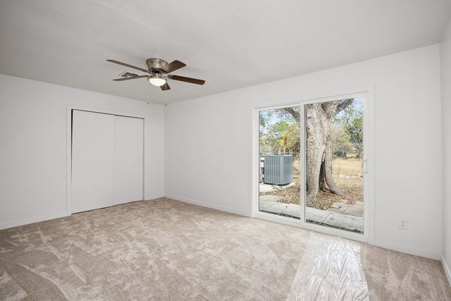 213 Verde Hills, Center Point, TX 78010