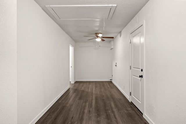 213 Verde Hills, Center Point, TX 78010