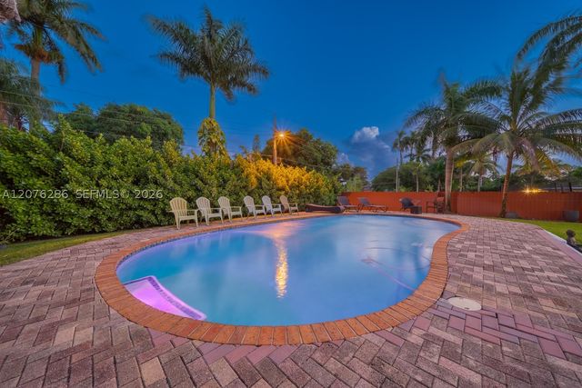 13801 NE 1st Ave, Miami, FL 33161