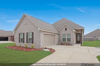 7044 Panama Canal Dr, Gonzales, LA 70737