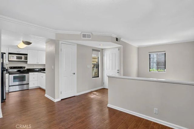 25661 Indian Hill F, Laguna Hills, CA 92653