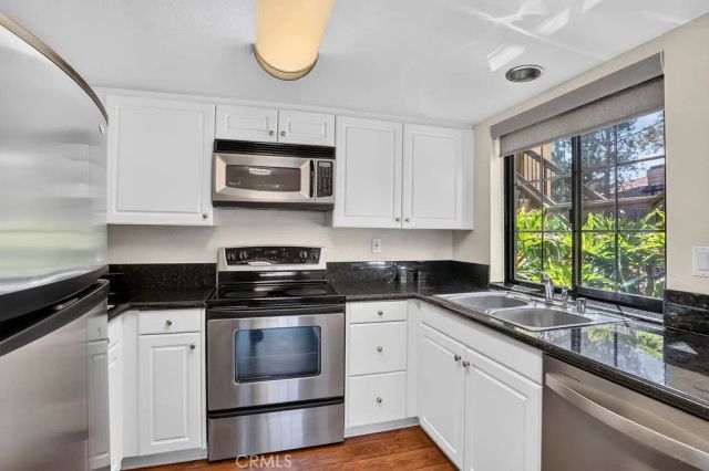 25661 Indian Hill F, Laguna Hills, CA 92653