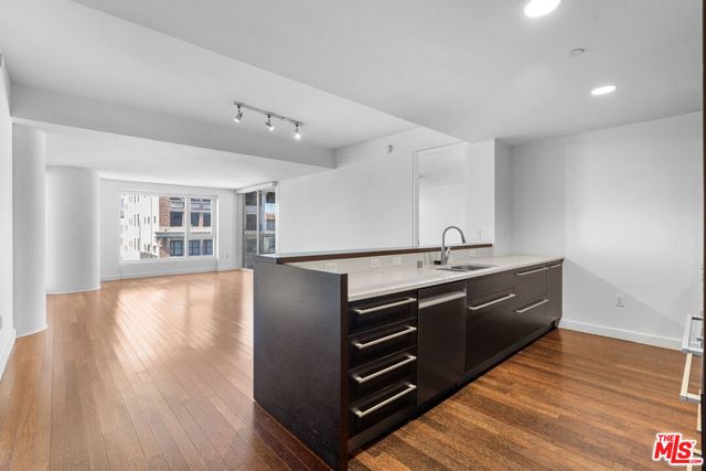 6250 HOLLYWOOD Boulevard 11N, Los Angeles, CA 90028