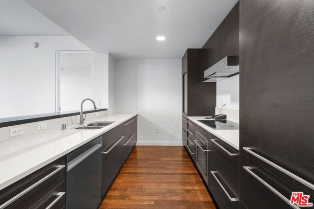 6250 HOLLYWOOD Boulevard 11N, Los Angeles, CA 90028