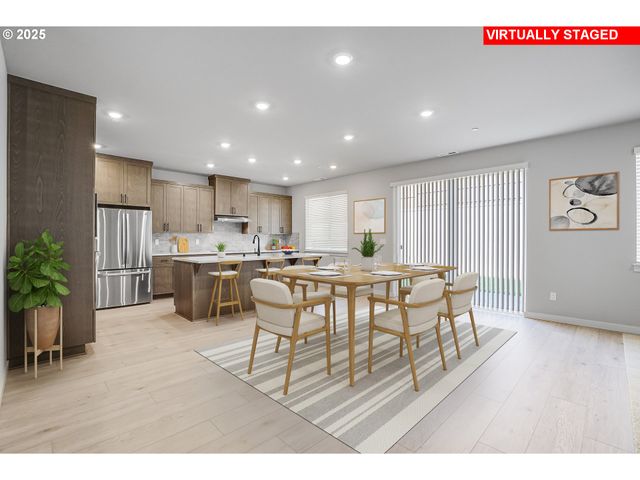 8755 N Hollingsworth, Camas, WA 98607