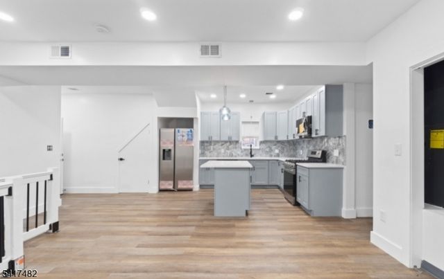 858 S 16Th St, Newark City, NJ 07108