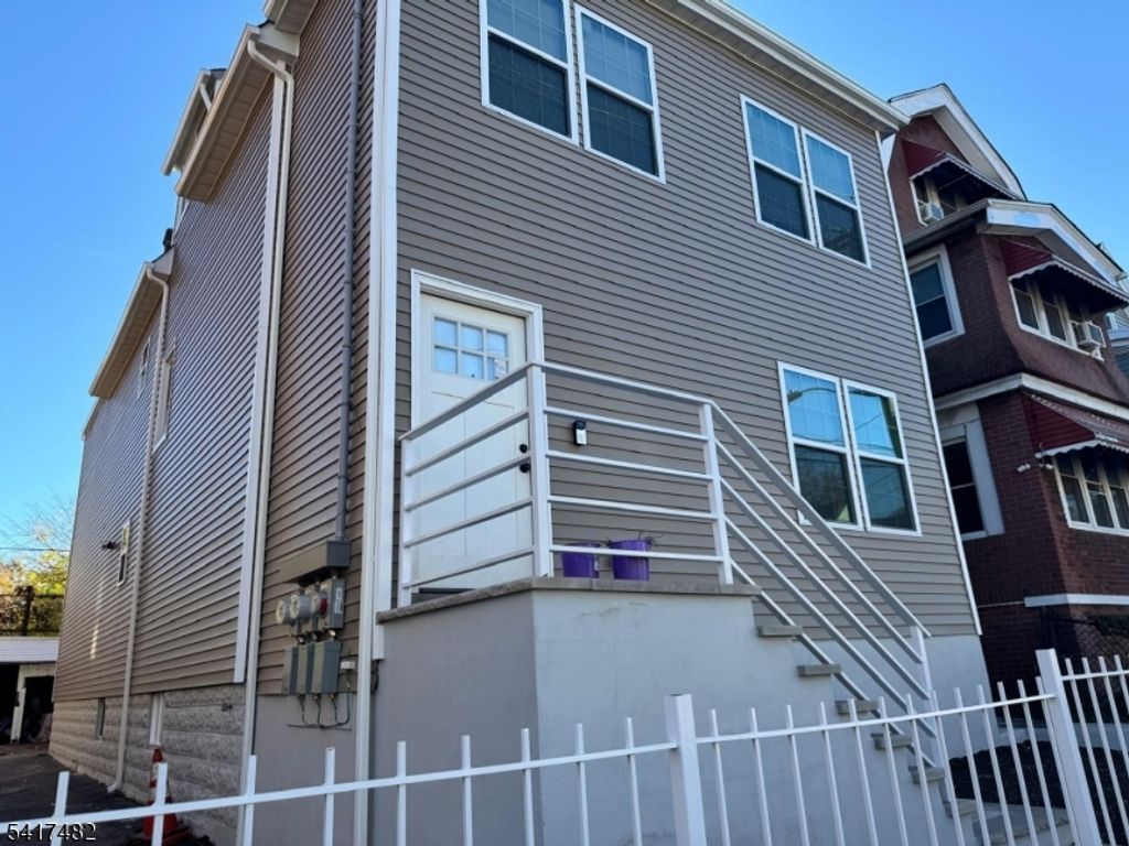 858 S 16Th St, Newark City, NJ 07108 — photo 3