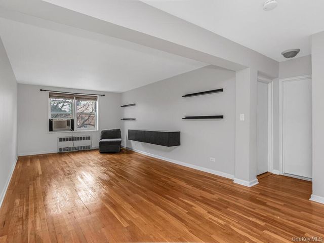 525 W 236th Street 6H, Bronx, NY 10463