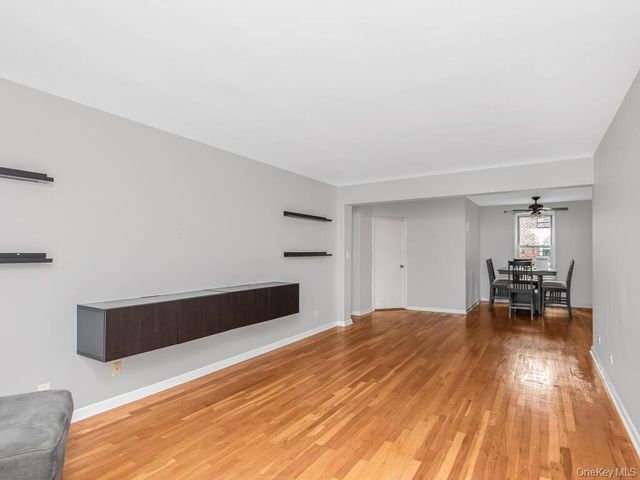 525 W 236th Street 6H, Bronx, NY 10463