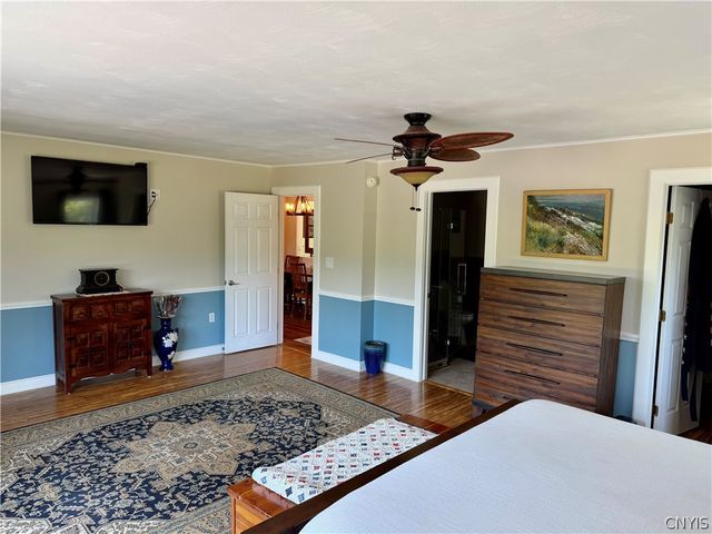 9702 Caughdenoy, Clay, NY 13029