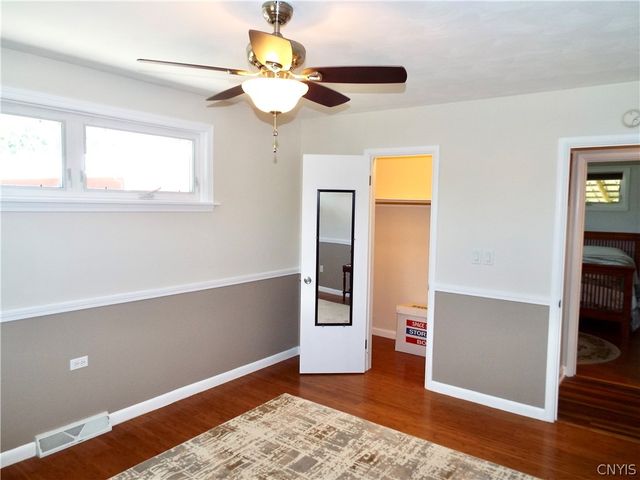 9702 Caughdenoy, Clay, NY 13029
