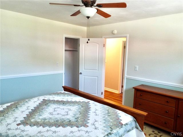 9702 Caughdenoy, Clay, NY 13029