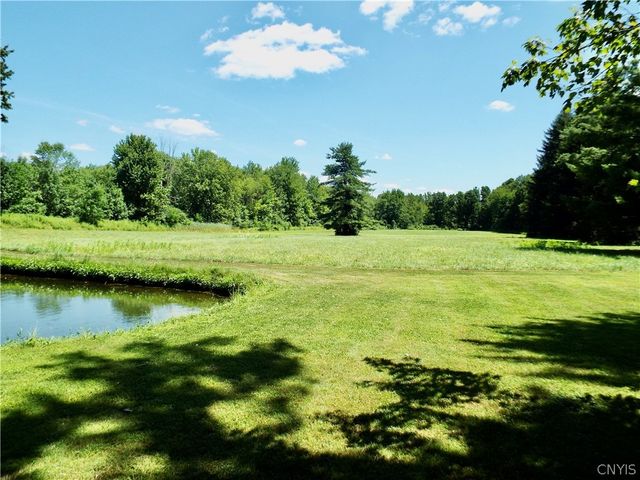 9702 Caughdenoy, Clay, NY 13029