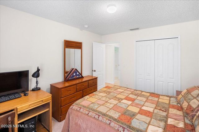 713 S LAKE CUNNINGHAM Avenue, St. Johns, FL 32259