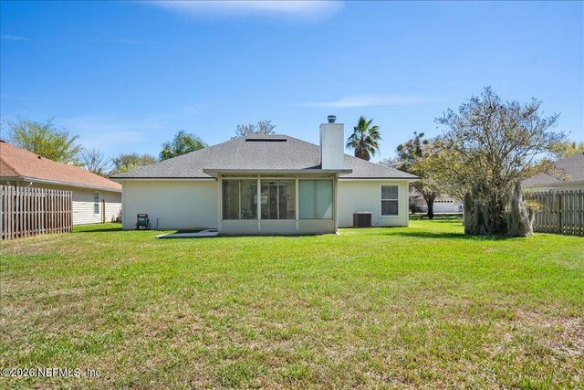 713 S LAKE CUNNINGHAM Avenue, St. Johns, FL 32259