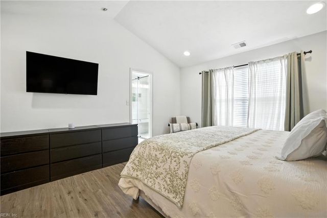 1204 Topgallant CT, Virginia Beach, VA 23454