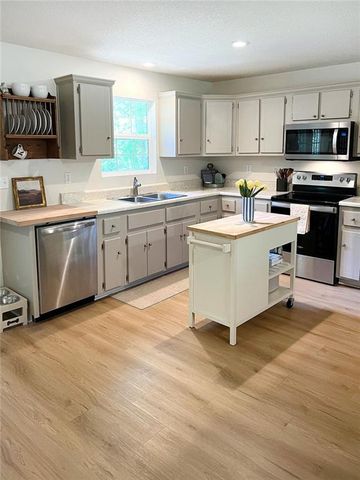161 Reynolds Bridge Road, Kingston, GA 30145