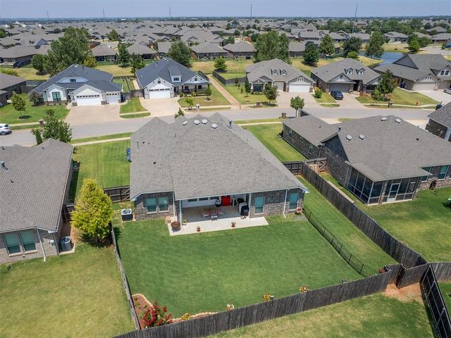 2316 NW 187th Terrace, Edmond, OK 73012