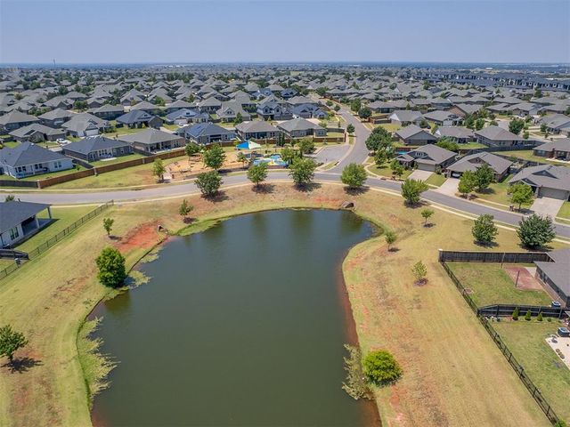 2316 NW 187th Terrace, Edmond, OK 73012
