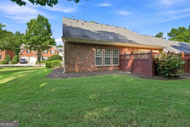 10 Hemingbrough Way, Johns Creek, GA 30022