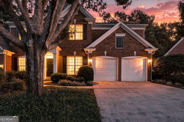 10 Hemingbrough Way, Johns Creek, GA 30022