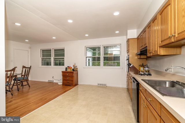 1744 LARK LN, Cherry Hill, NJ 08003