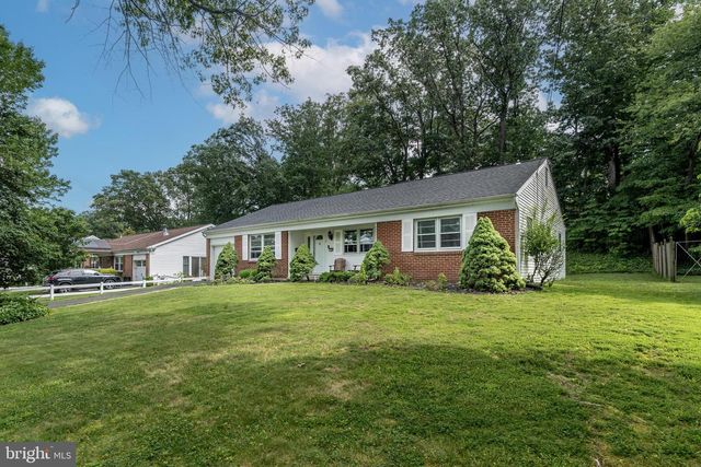 1744 LARK LN, Cherry Hill, NJ 08003