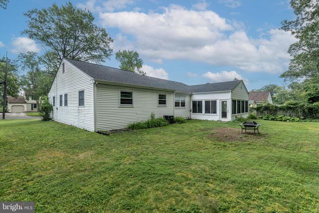 1744 LARK LN, Cherry Hill, NJ 08003