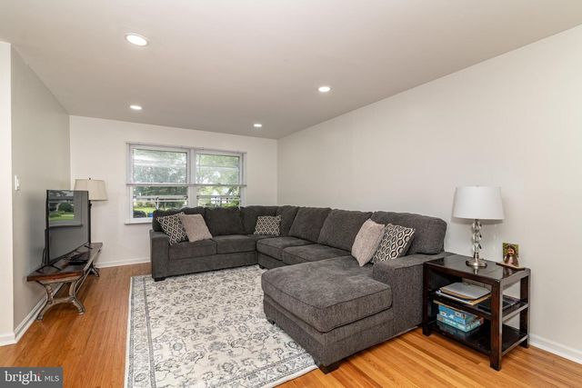 1744 LARK LN, Cherry Hill, NJ 08003