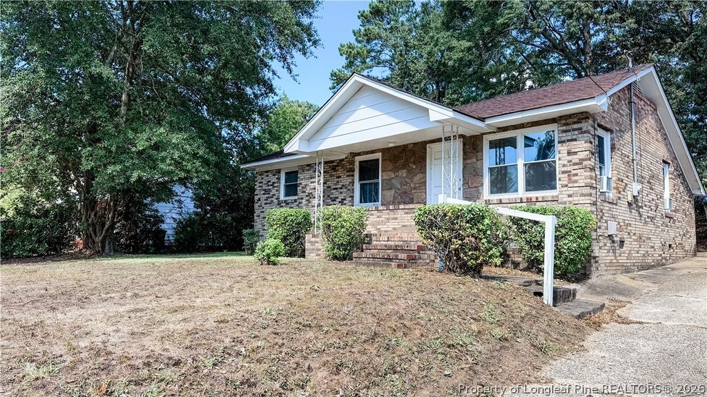 940 Fleetwood Drive, Fayetteville, NC 28305 — photo 2