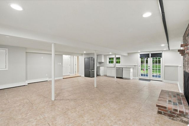 26 Spinnaker Street, Sandwich, MA 02563