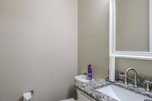 13486 CR 2290, Arp, TX 75750