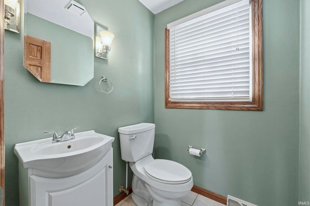 58729 Ox Bow Court, Elkhart, IN 46516