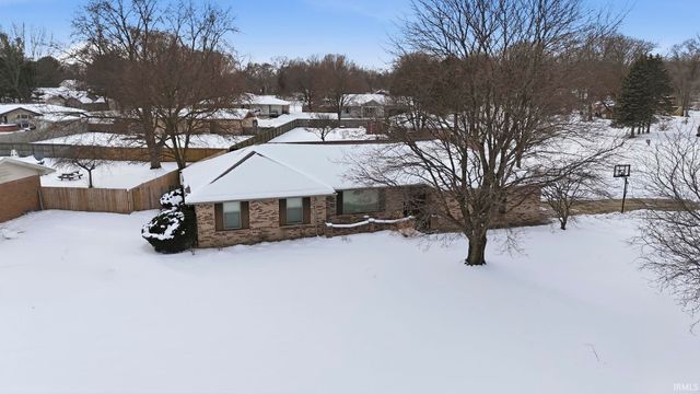 58729 Ox Bow Court, Elkhart, IN 46516