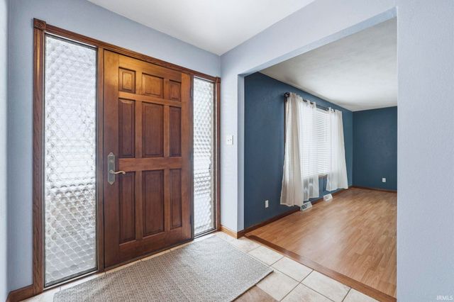 58729 Ox Bow Court, Elkhart, IN 46516