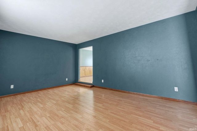 58729 Ox Bow Court, Elkhart, IN 46516