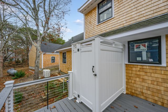 20 Billingsgate Avenue, Eastham, MA 02642