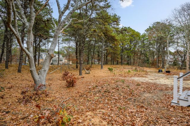 20 Billingsgate Avenue, Eastham, MA 02642