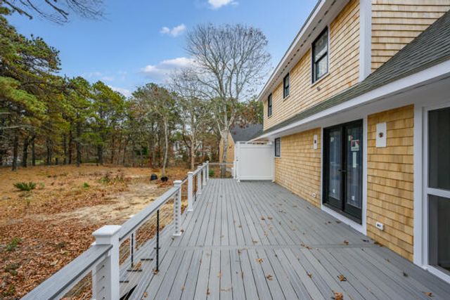 20 Billingsgate Avenue, Eastham, MA 02642