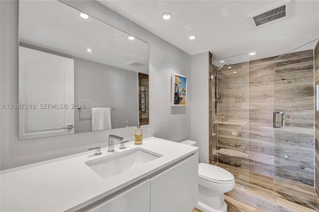 19667 Turnberry Way 25K, Aventura, FL 33180
