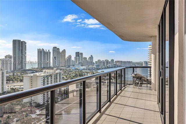 19667 Turnberry Way 25K, Aventura, FL 33180