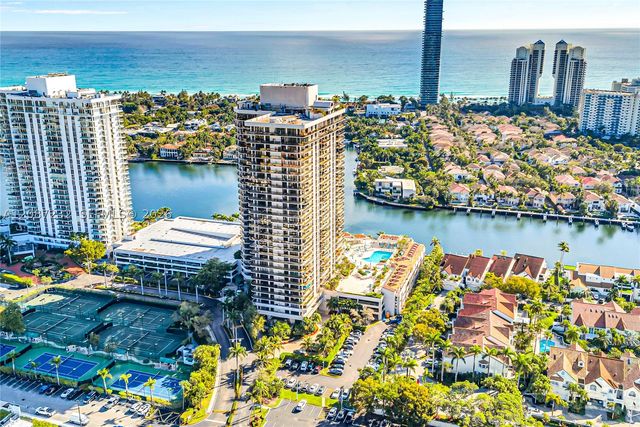 19667 Turnberry Way 25K, Aventura, FL 33180