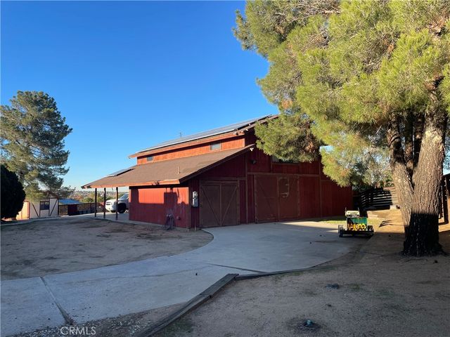 19574 Happy Valley, Apple Valley, CA 92308