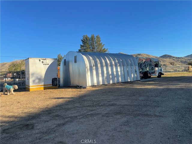 19574 Happy Valley, Apple Valley, CA 92308
