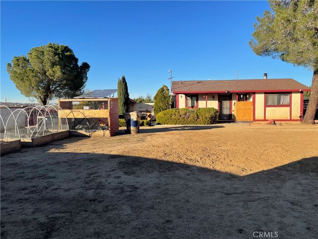 19574 Happy Valley, Apple Valley, CA 92308