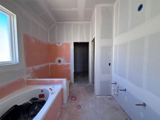 152 Coleto TRL, Bastrop, TX 78602