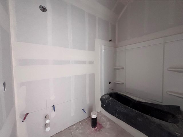 152 Coleto TRL, Bastrop, TX 78602