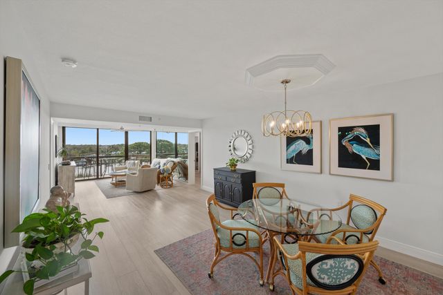 2001 Marina Isle Way 503, Jupiter, FL 33477