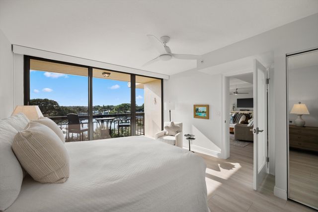 2001 Marina Isle Way 503, Jupiter, FL 33477